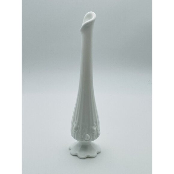 VTG Fenton Swung Vase White Milk Glass Cabbage Rose 10.5” Inch Petal Base MCM - Picture 2 of 7